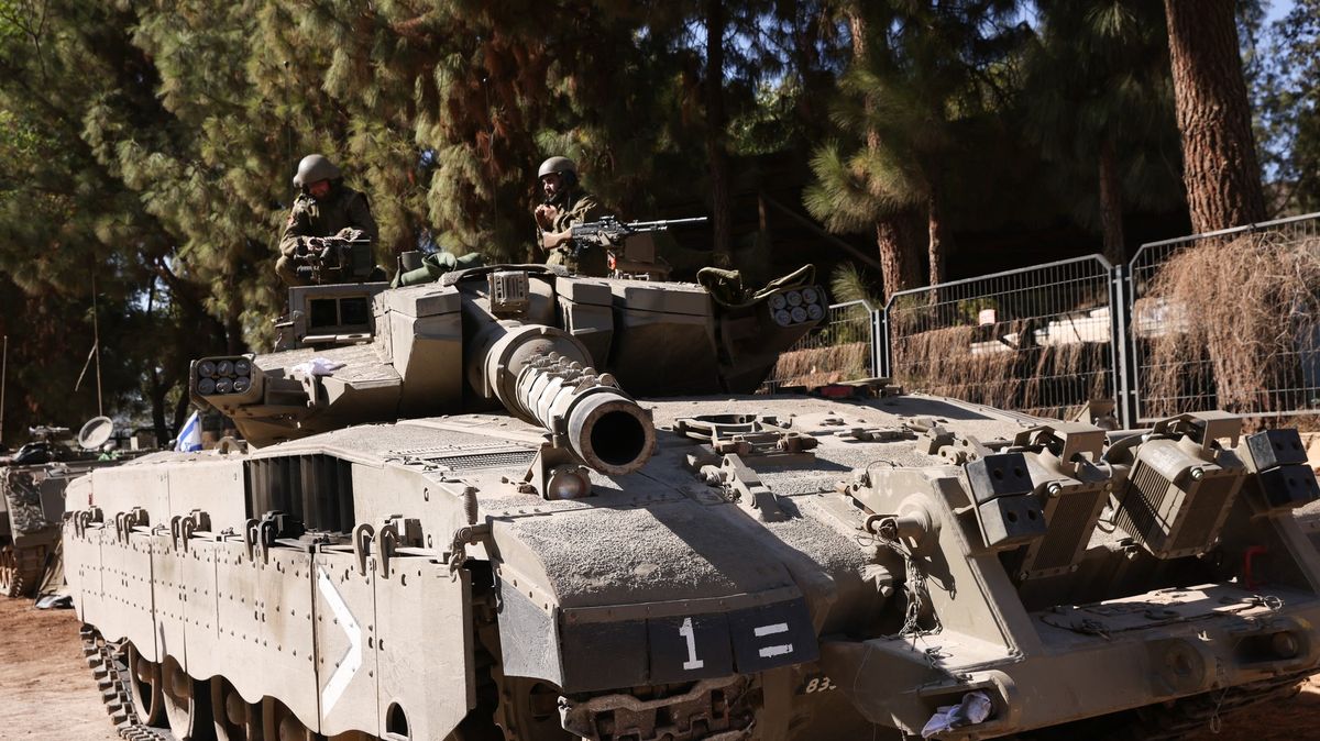 Izrael potvrdil novou fázi války s pozemními silami. „Země v Gaze se otřásla“